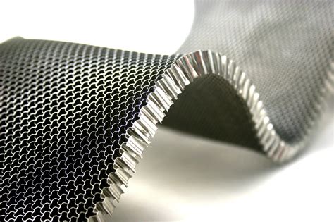  Honeycomb Composites: Desvendando as Aplicações e Produção de Materiais Aerospaciais Ultraleves!